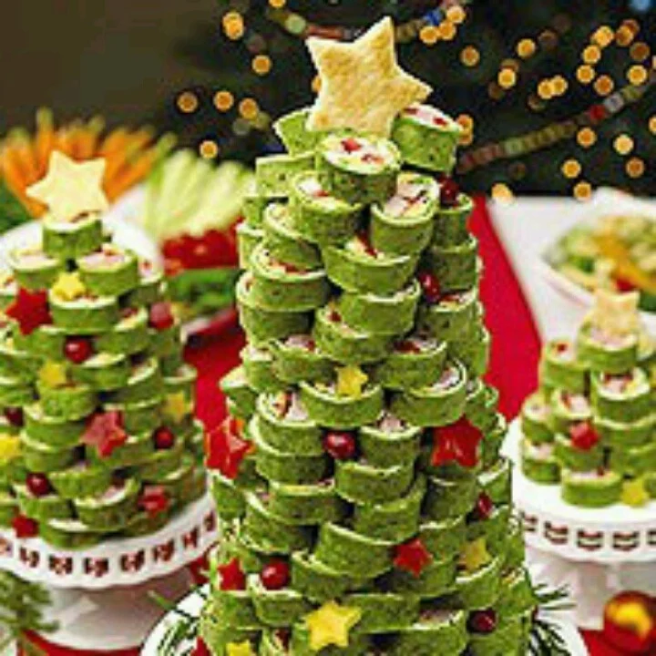 Tortilla_Christmas_Tree.jpg